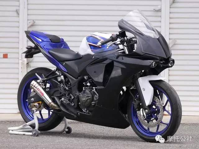 「山寨」版r1橫空出世:雅馬哈yzf-r3/r25秒變r1